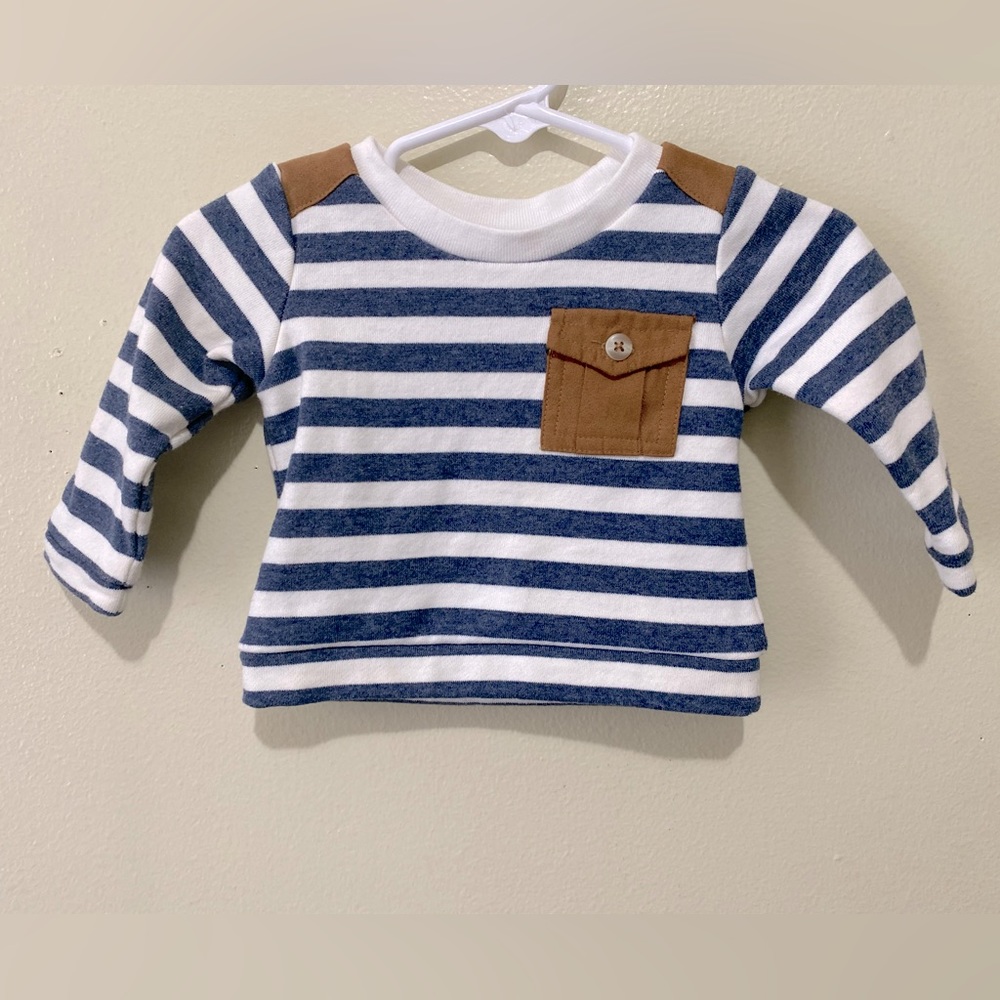 Miniclasix- SIZE: 3M (0-12lb) ... Pre-Loved